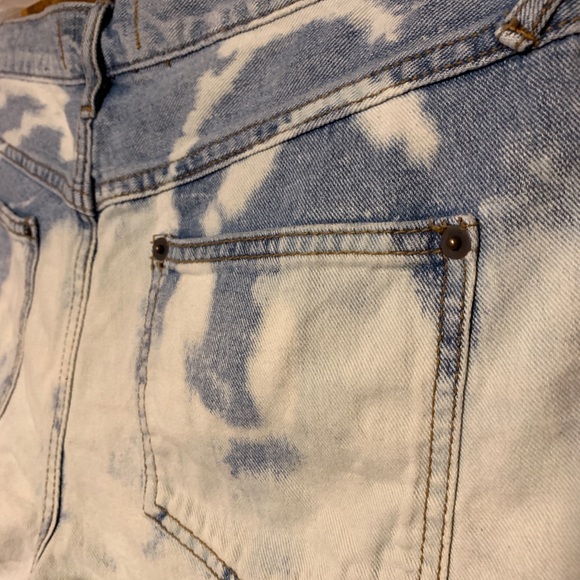 Free people acid bleached denim short shor… - Picture 3 of 4